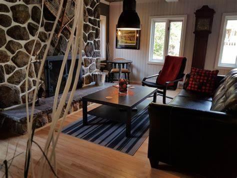 Hotel Far Hills Val-Morin Bagian luar foto